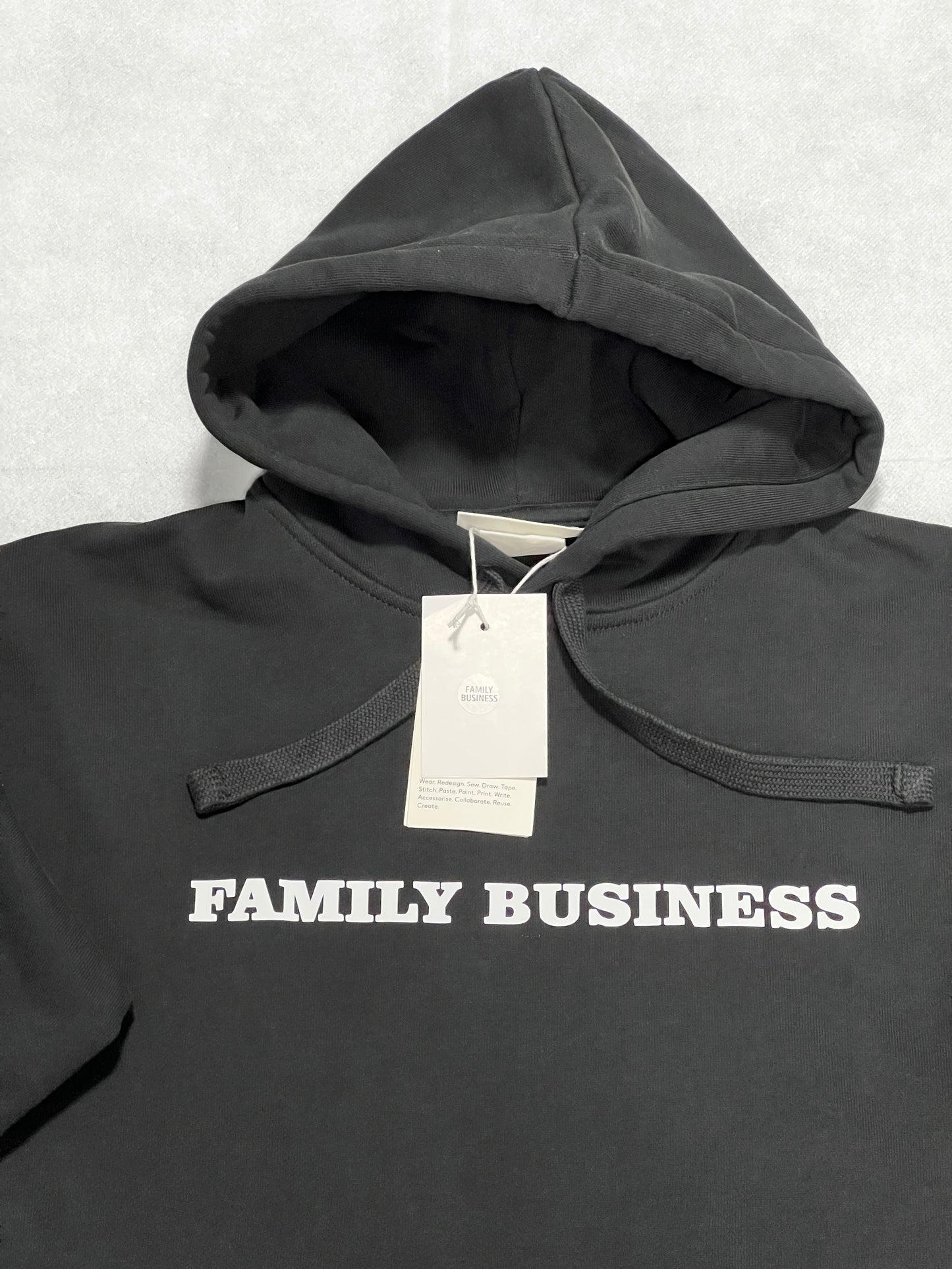 FAMILY BUSINESS - LION X MARA HOODIE
